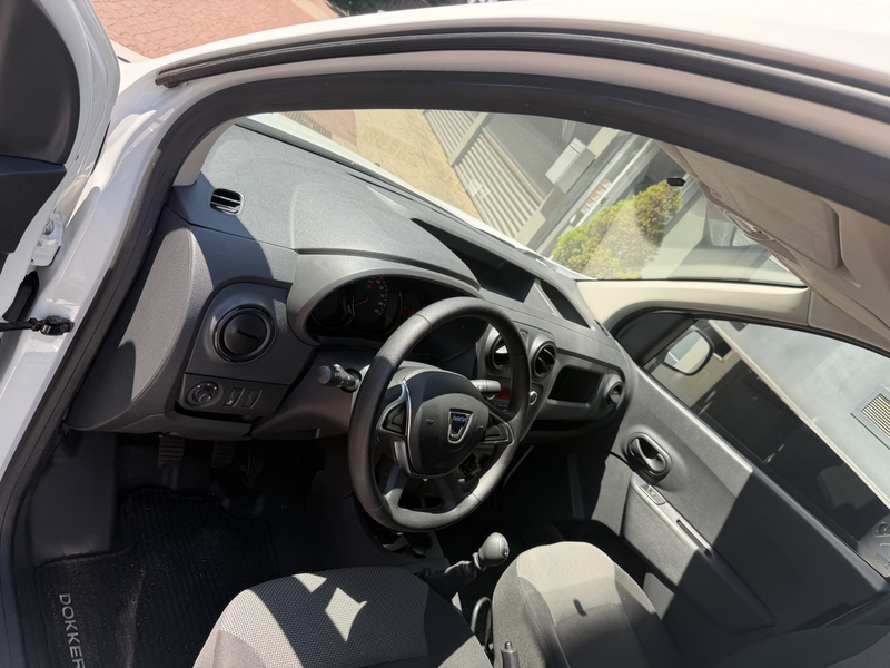 Dacia Dokker 1.5 Blue dCi 90 Solid – Praktisch, Zuinig en Betro — photo 23