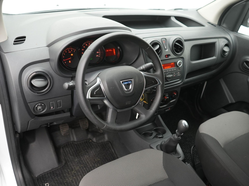 Dacia Dokker 1.5 Blue dCi 90 Solid – Praktisch, Zuinig en Betro — photo 9