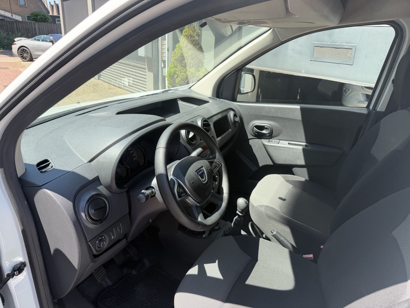 Dacia Dokker 1.5 Blue dCi 90 Solid – Praktisch, Zuinig en Betro — photo 21