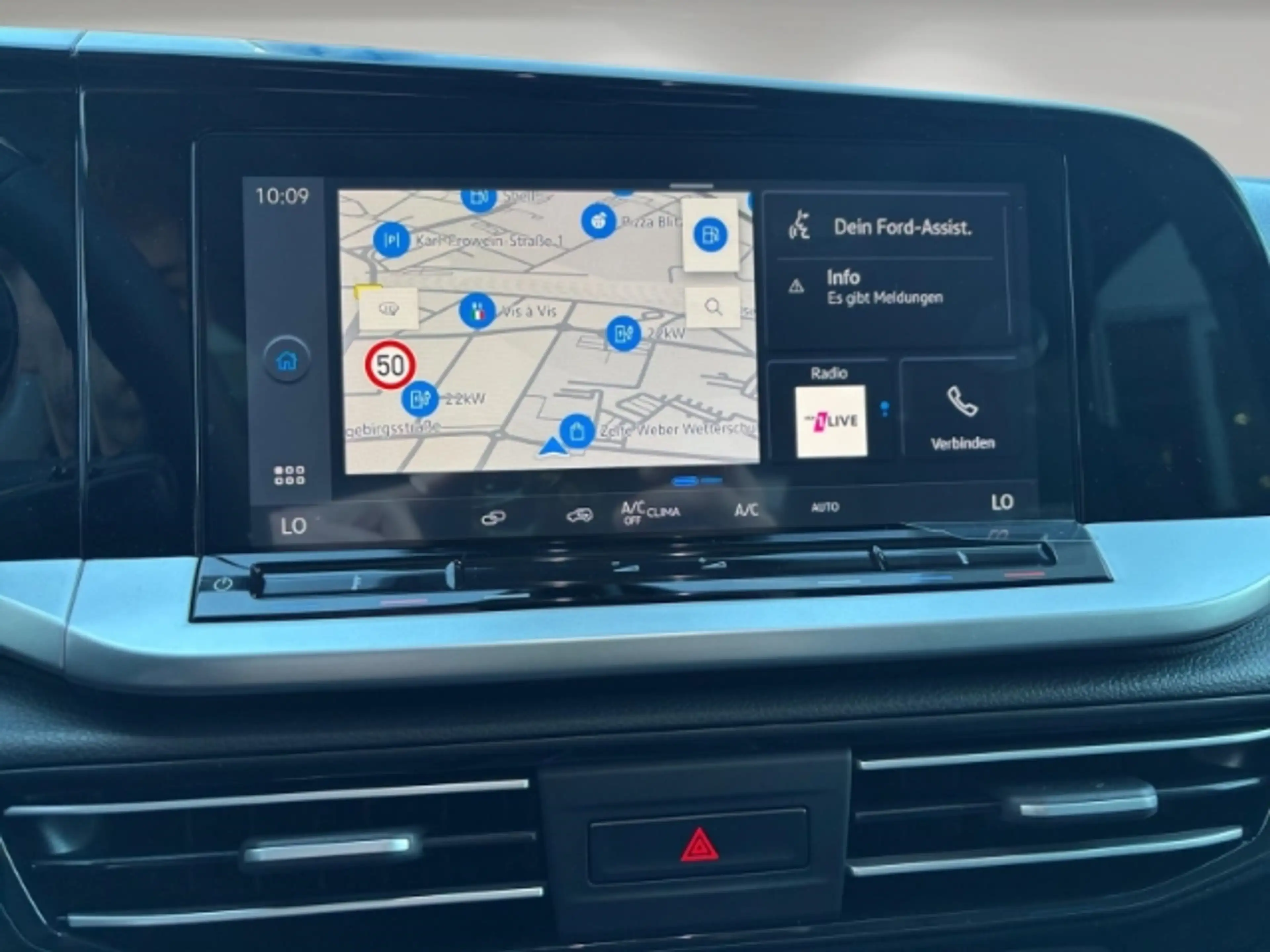 Ford Tourneo Connect L2 Active 2.0 EcoBlue *ALLRAD*7-SITZE*PANORAMADACH — photo 9