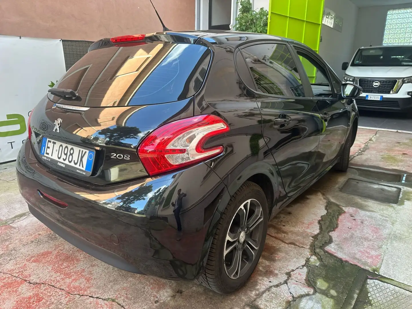 Peugeot 208 5p 1.2 vti 12v Allure - 2
