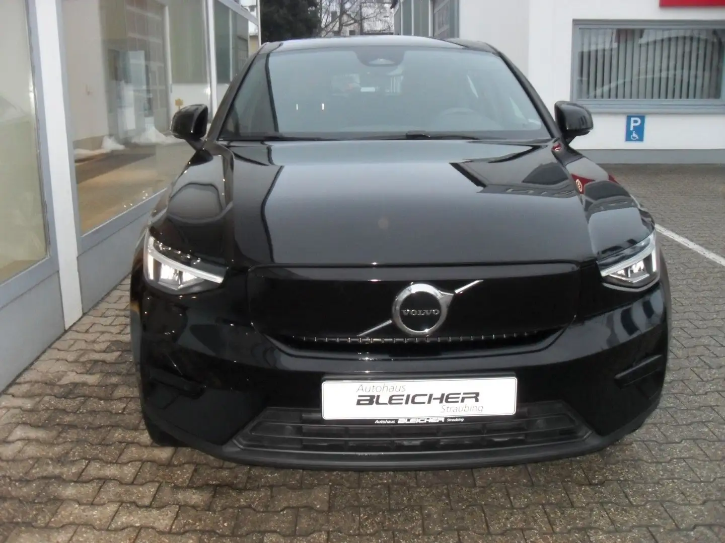 Volvo C40 Core Recharge Pure Electric 2WD Schwarz - 2