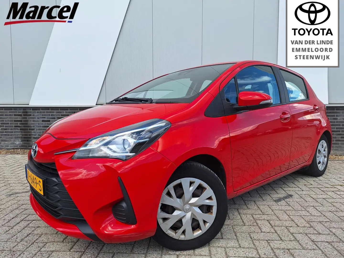 Toyota Yaris 1.5 VVT-i Aspiration | Climaat | Cruise | Trekhaak Rouge - 1
