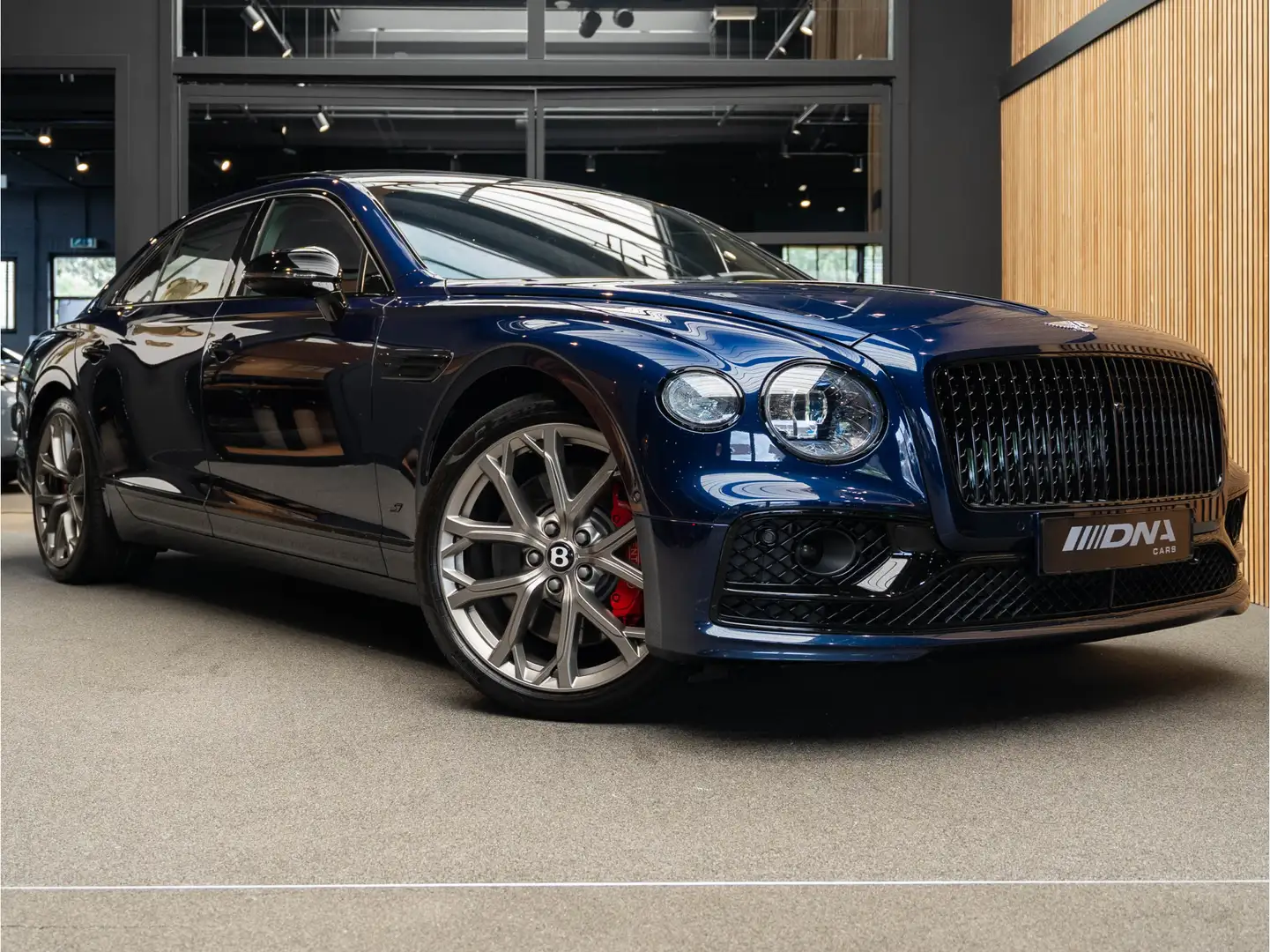 Bentley Flying Spur S V6 Hybrid S Bang & Olufsen 22 inch Pano Azul - 1
