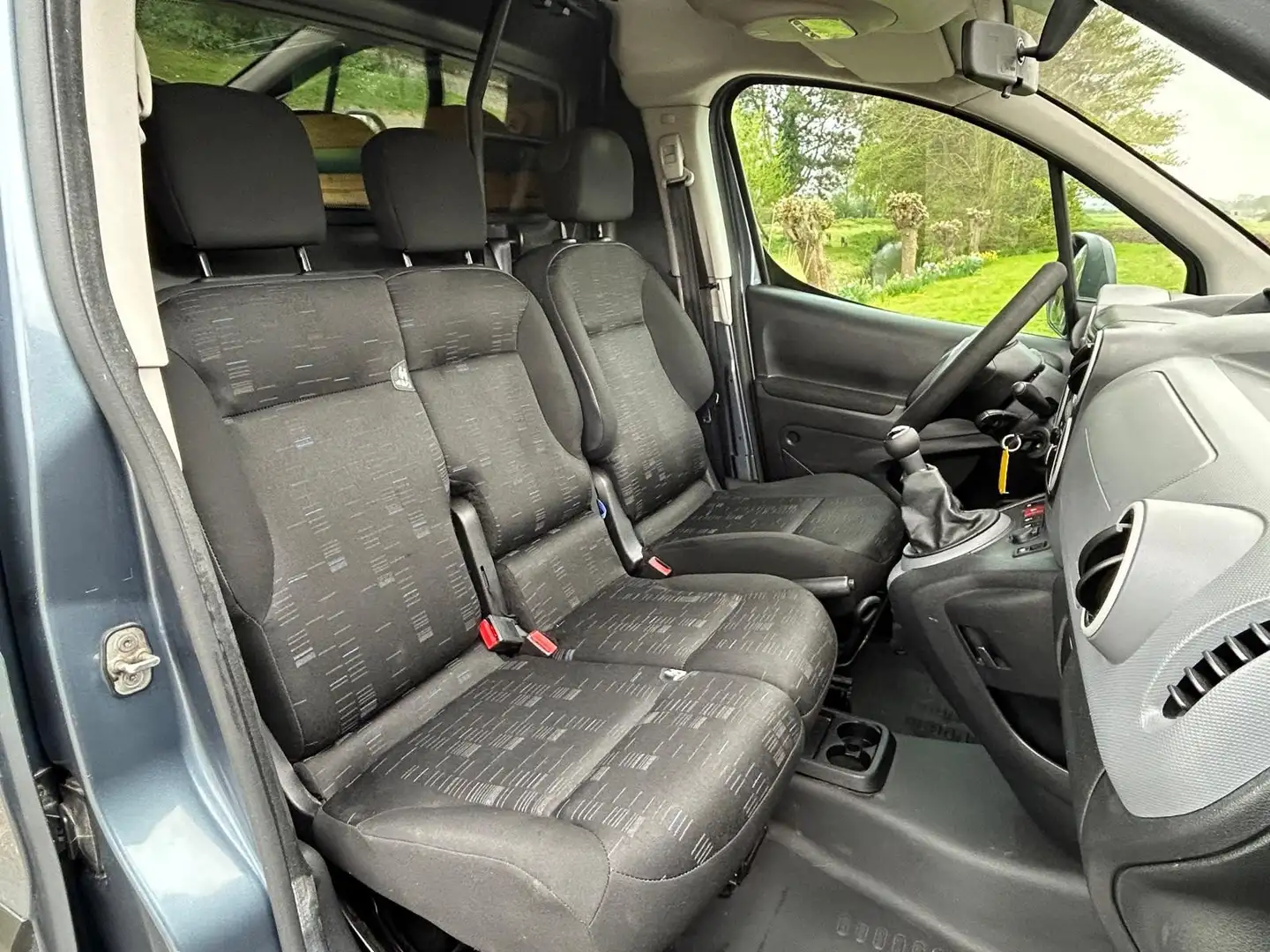 Citroen Berlingo 1.6 HDI 500 Club / Ex BTW / 1ste Eigenaar / 3-voor Grijs - 2