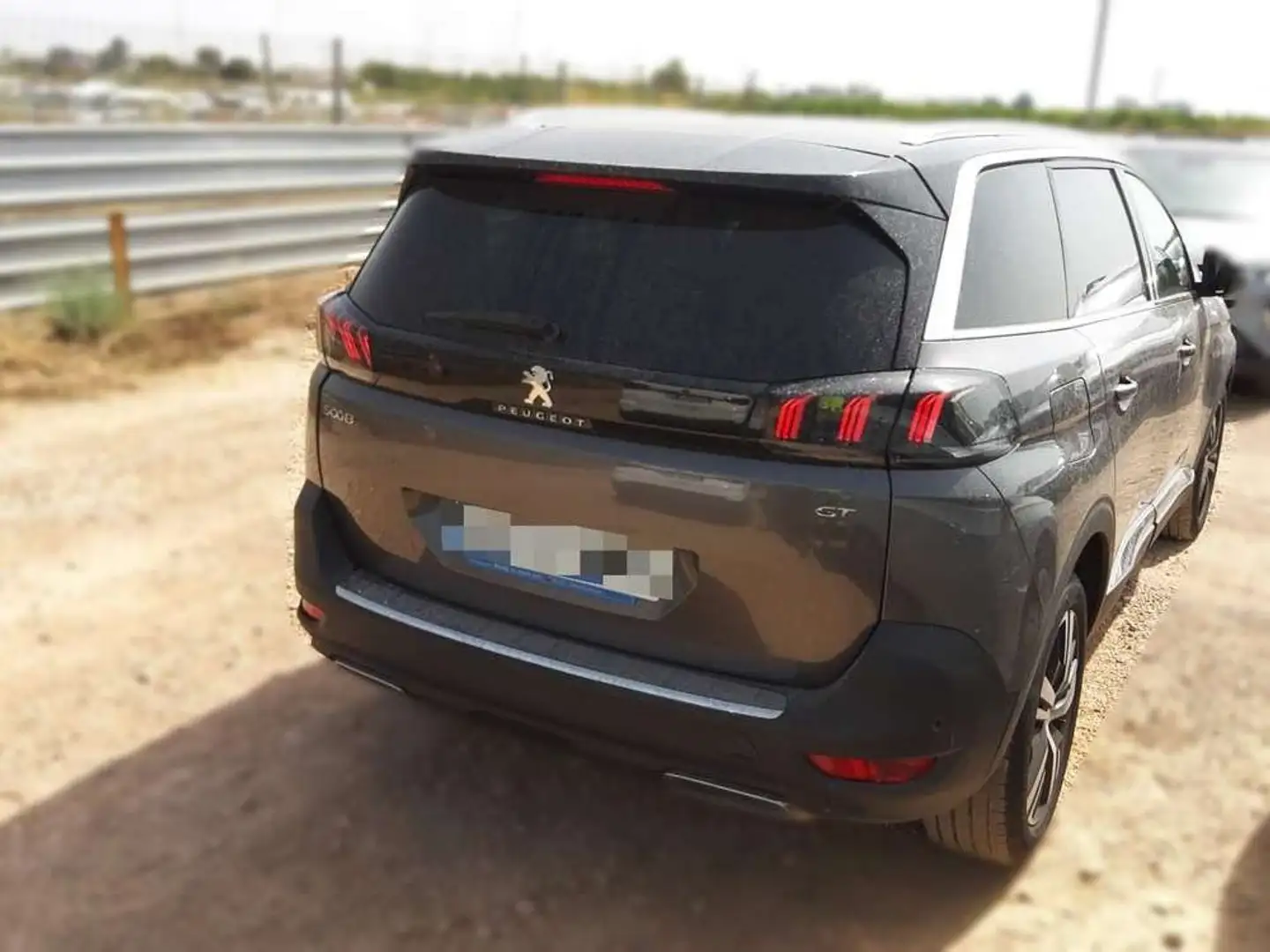 Peugeot 5008 1.5 BlueHDi 96kW S&S GT EAT8 Gris - 2
