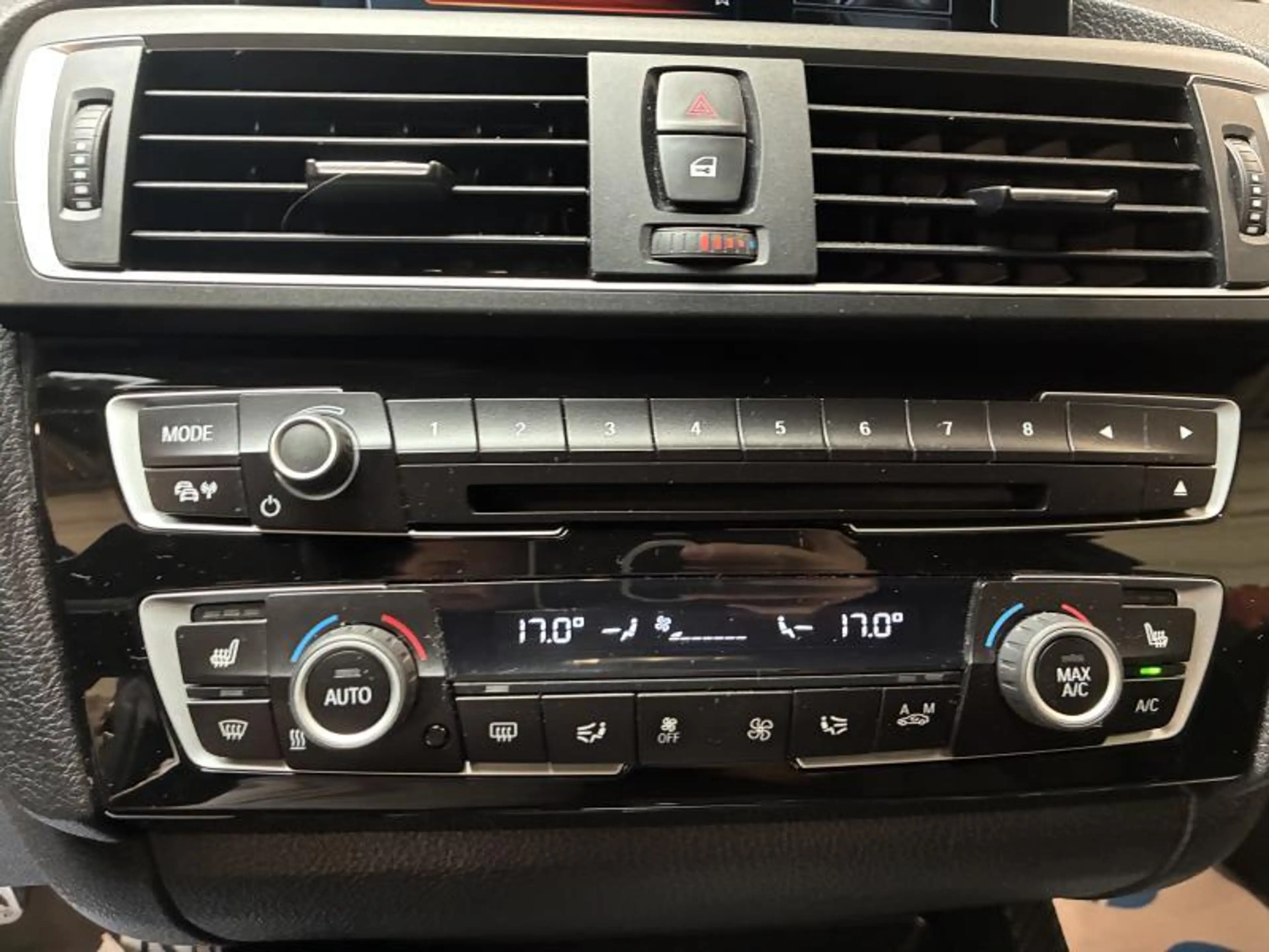BMW M2 M2 Coupé 370 ch M DKG7 — photo 12