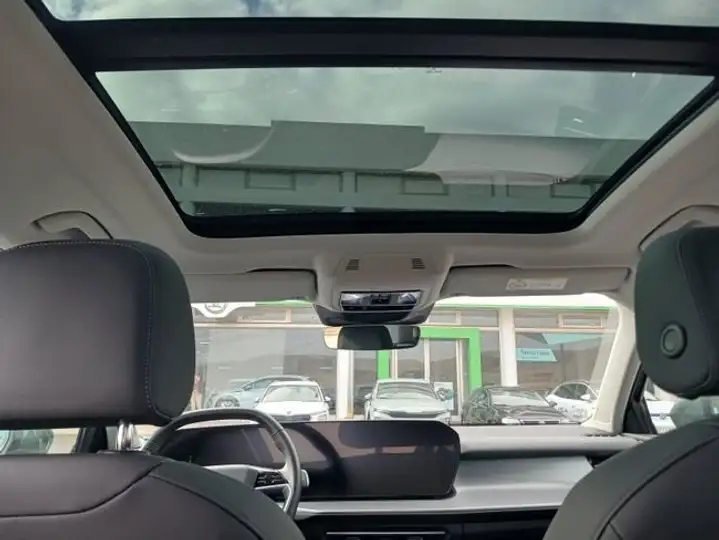 Audi Q3 2025, foto 9