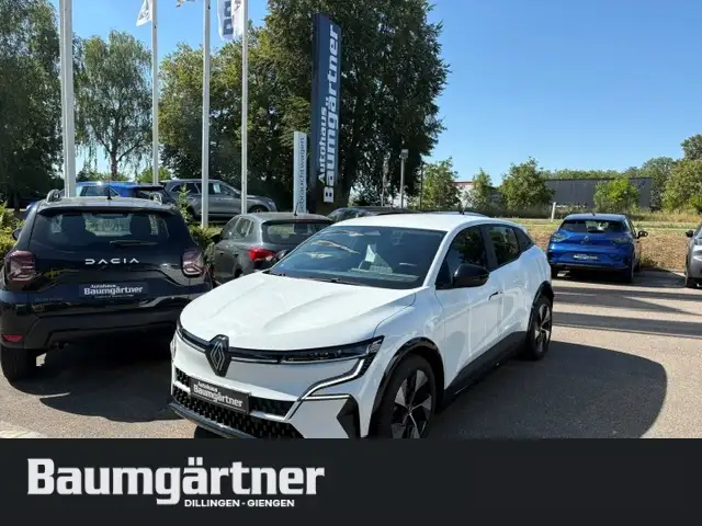 Renault Megane E-Tech Electric Equilibre EV40 130HP PDC