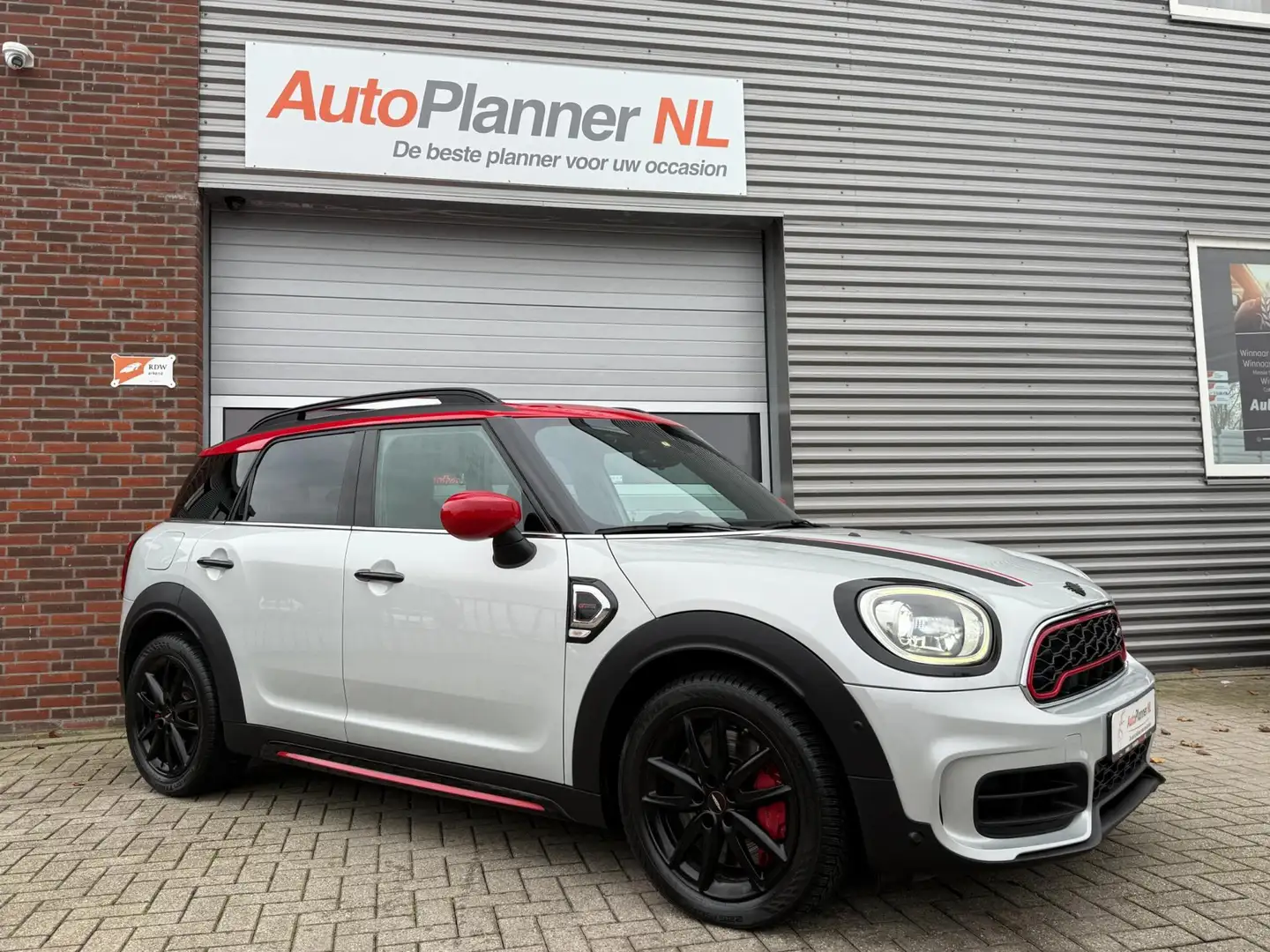 MINI John Cooper Works Countryman Mini 2.0 ALL4! GT-Edition! Grijs - 2