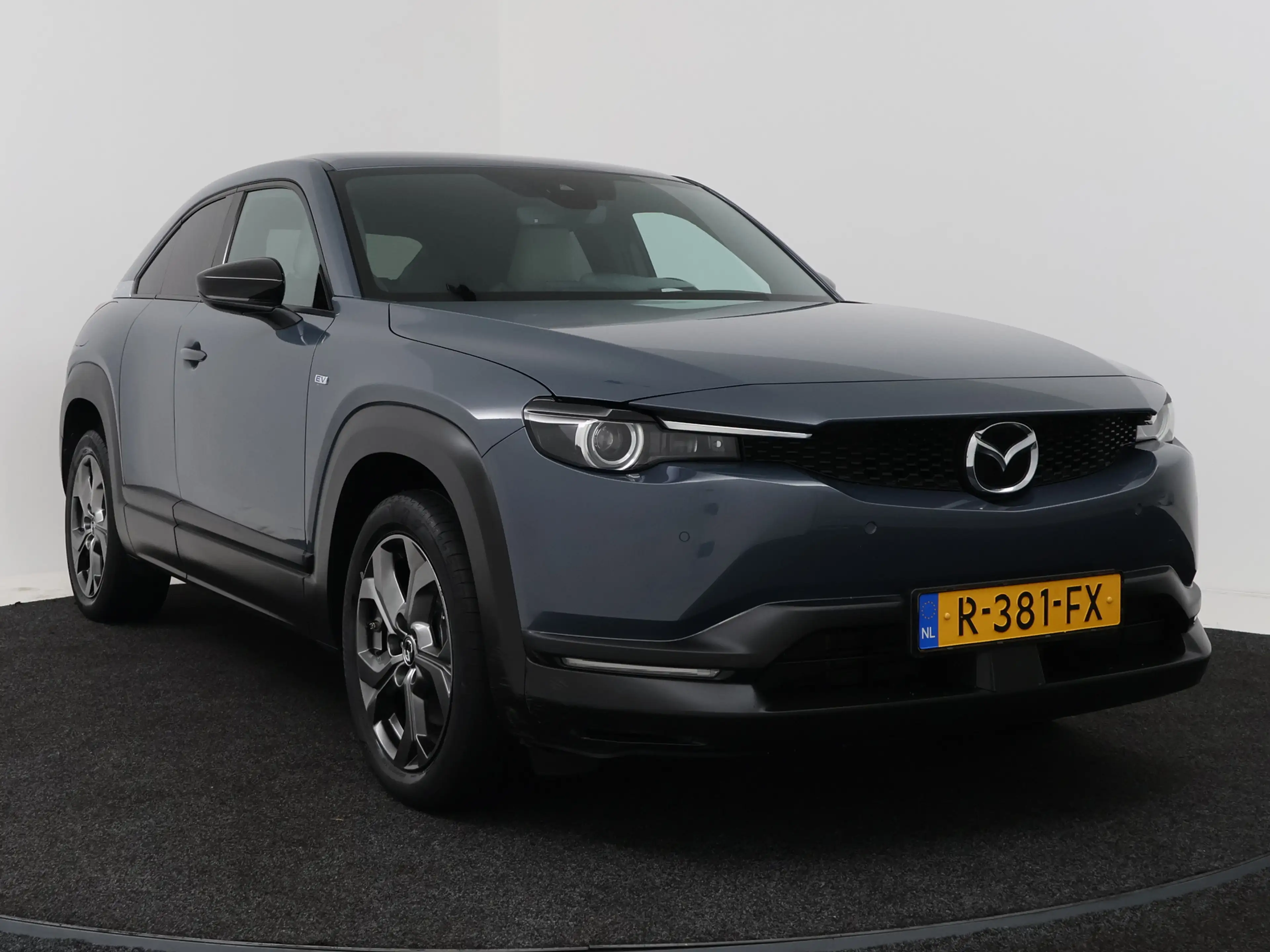 Mazda MX-30 e-SkyActiv EV 145 Advantage 36 kWh Onderweg-naar-d — photo 15