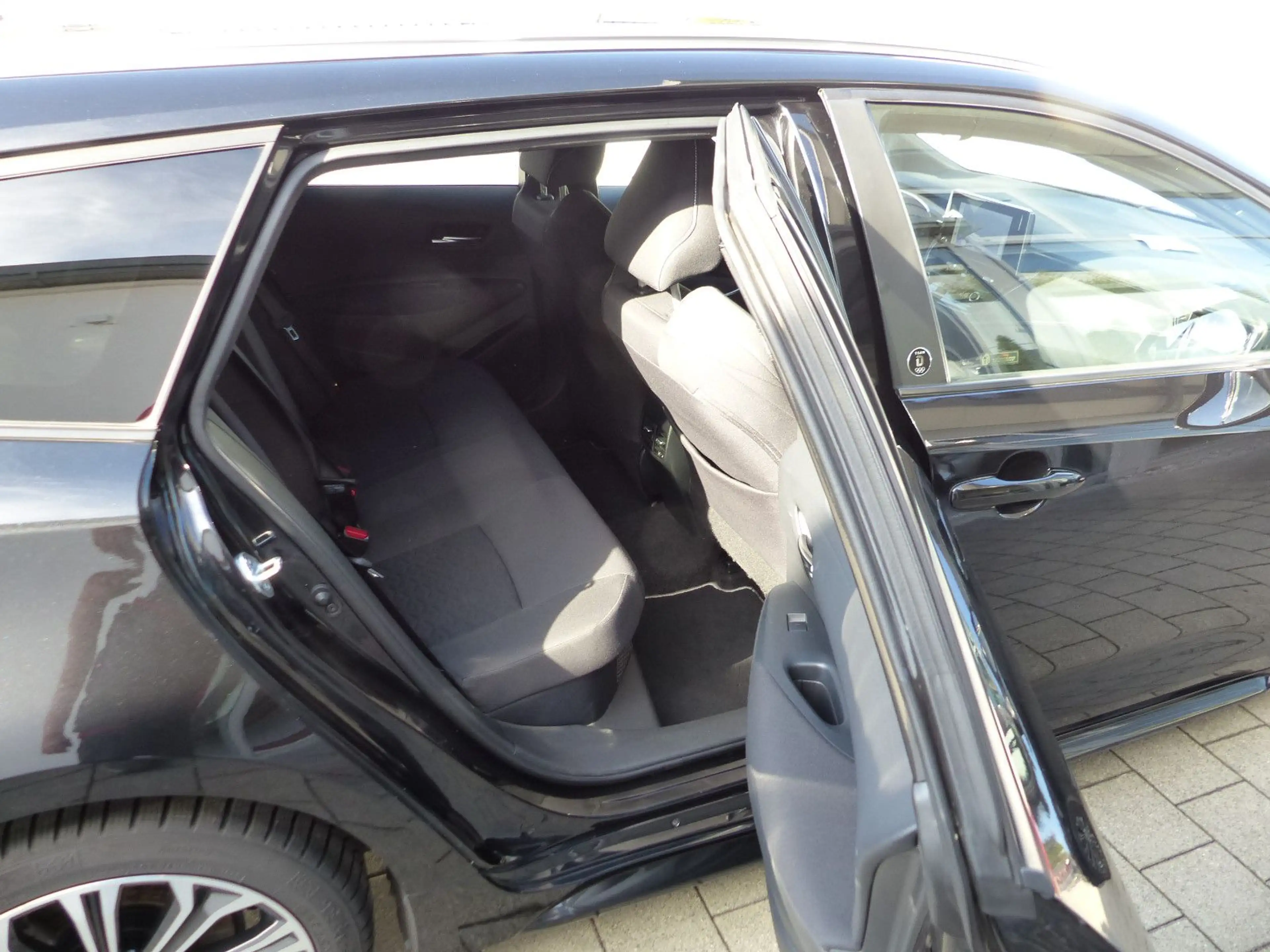 Toyota Corolla Touring Sports Hybrid Team D.Navi Techni — photo 7