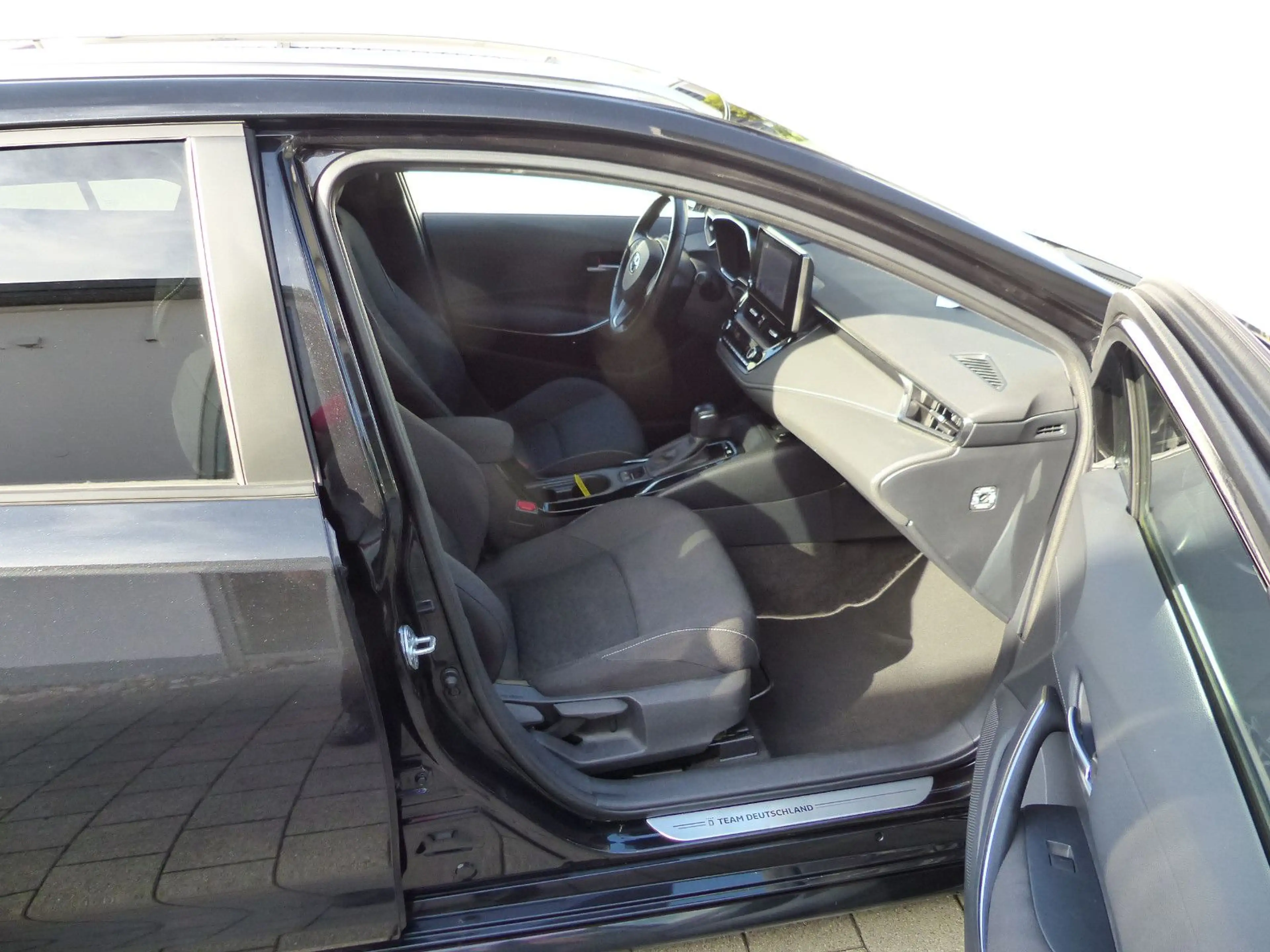 Toyota Corolla Touring Sports Hybrid Team D.Navi Techni — photo 6