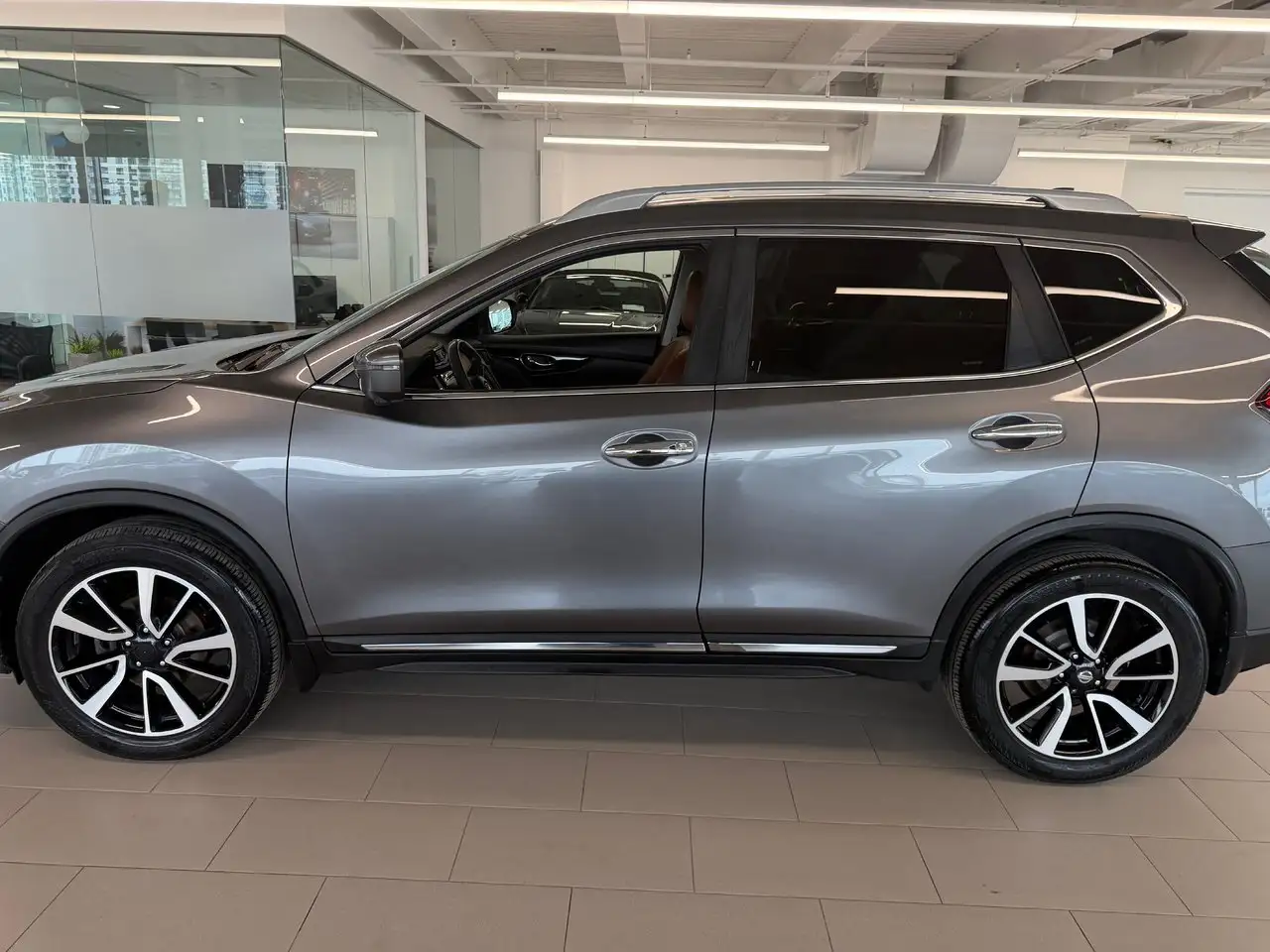 Nissan Rogue снимка Nissan Rogue
