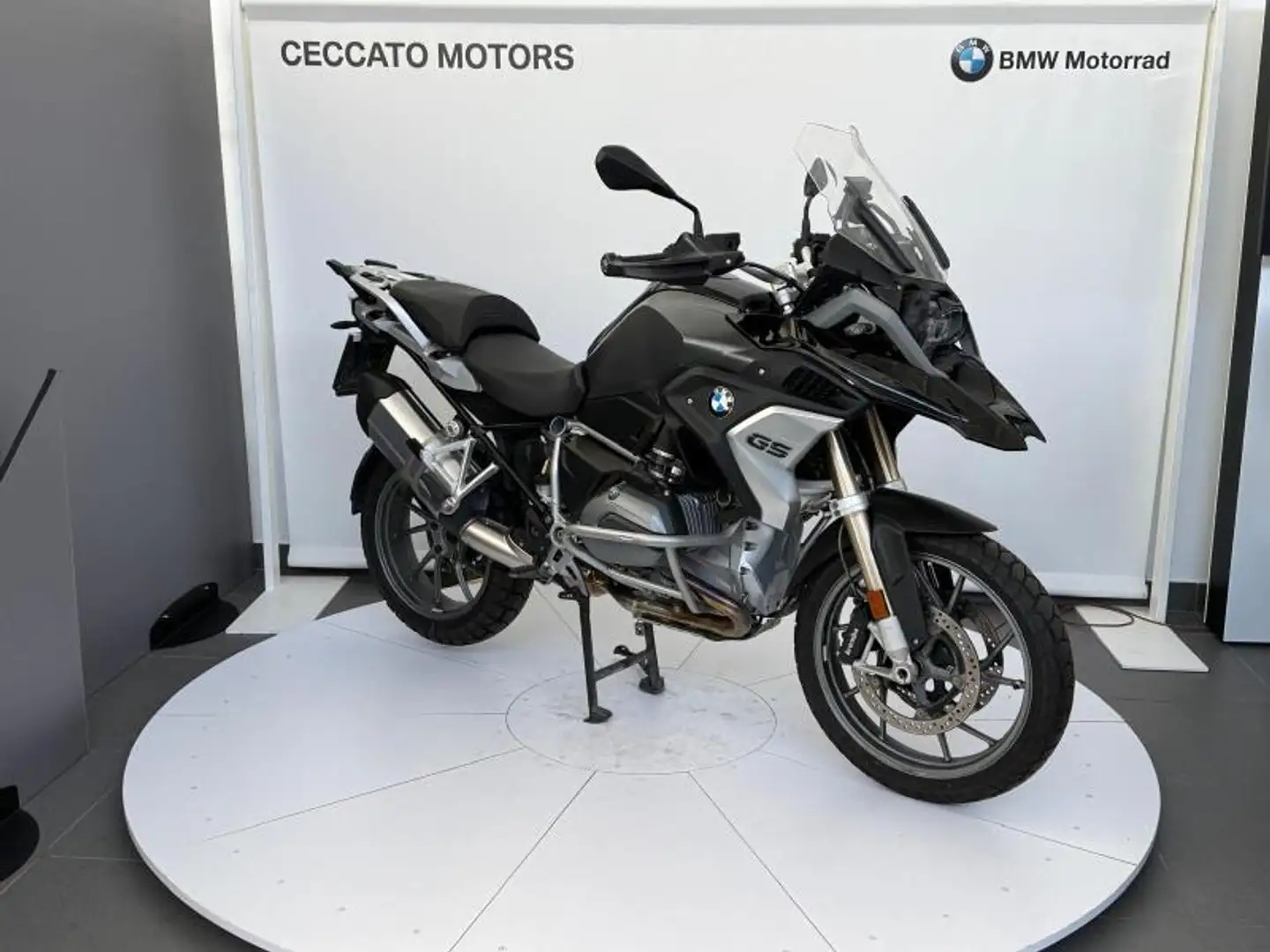 BMW R 1200 GS Abs my17 Černá - 1