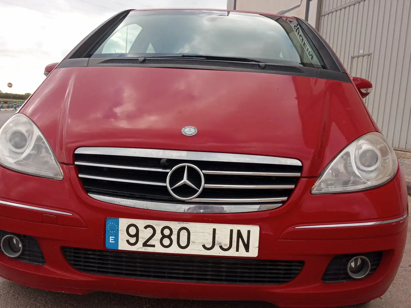 Mercedes-Benz 180 Rood - 1