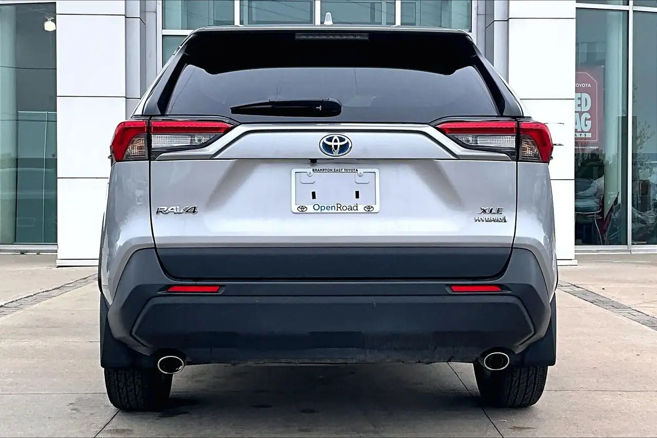 Toyota RAV 4 снимка Toyota RAV 4