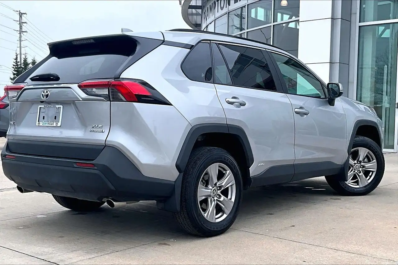Toyota RAV 4 снимка Toyota RAV 4