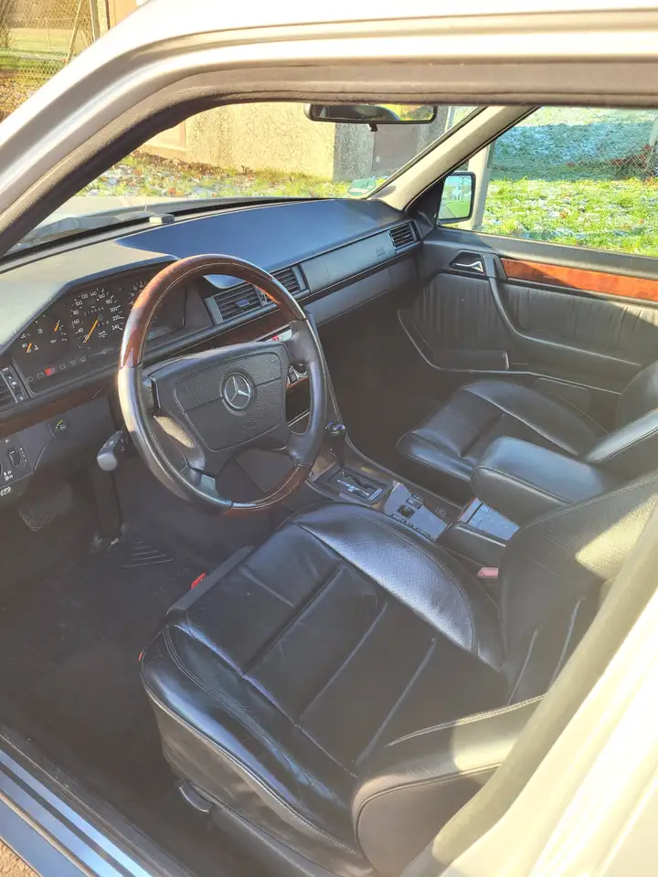 Mercedes-Benz E 220 T Leder W124 S124 Sportline 944 E220T 220TE E220, foto 8