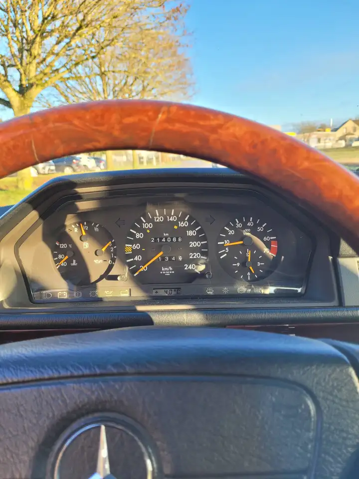 Mercedes-Benz E 220 T Leder W124 S124 Sportline 944 E220T 220TE E220, foto 10
