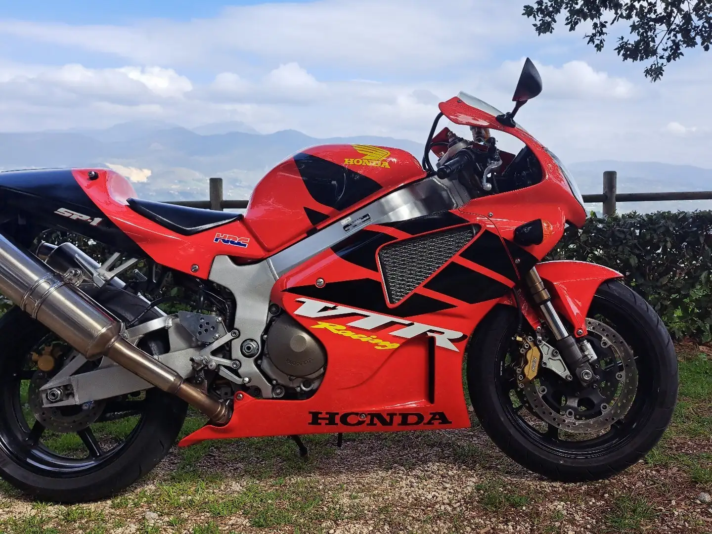 Honda VTR 1000 SP1 Piros - 1