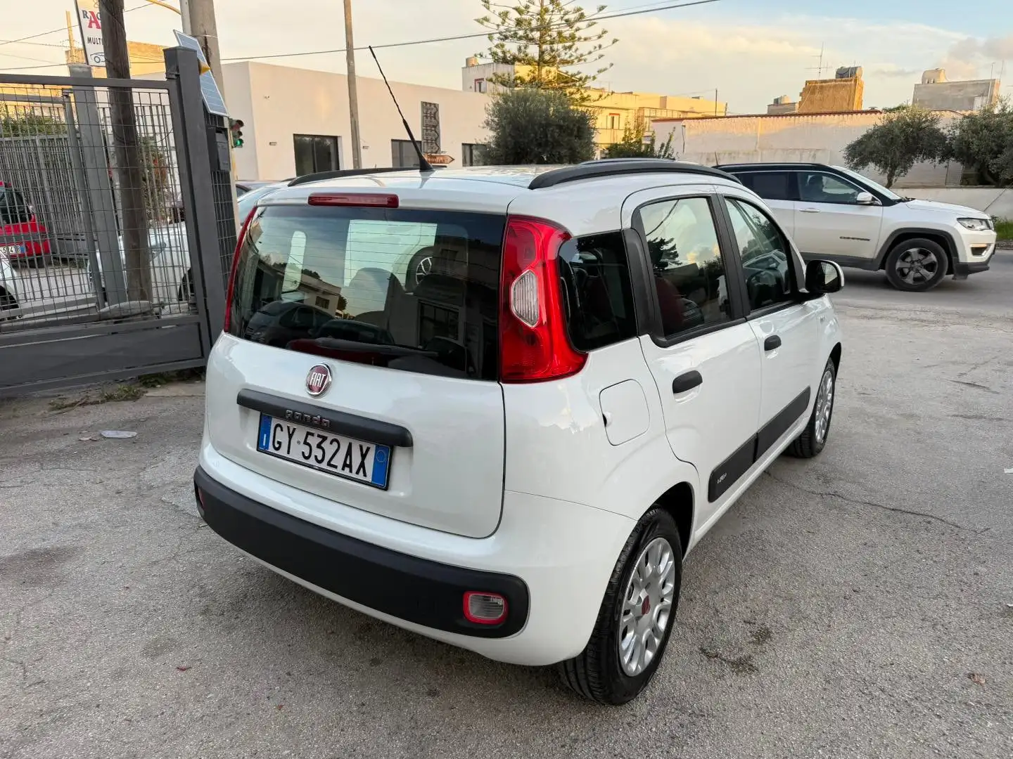 Fiat Panda Panda 1.2 Lounge 69cv Bianco - 2