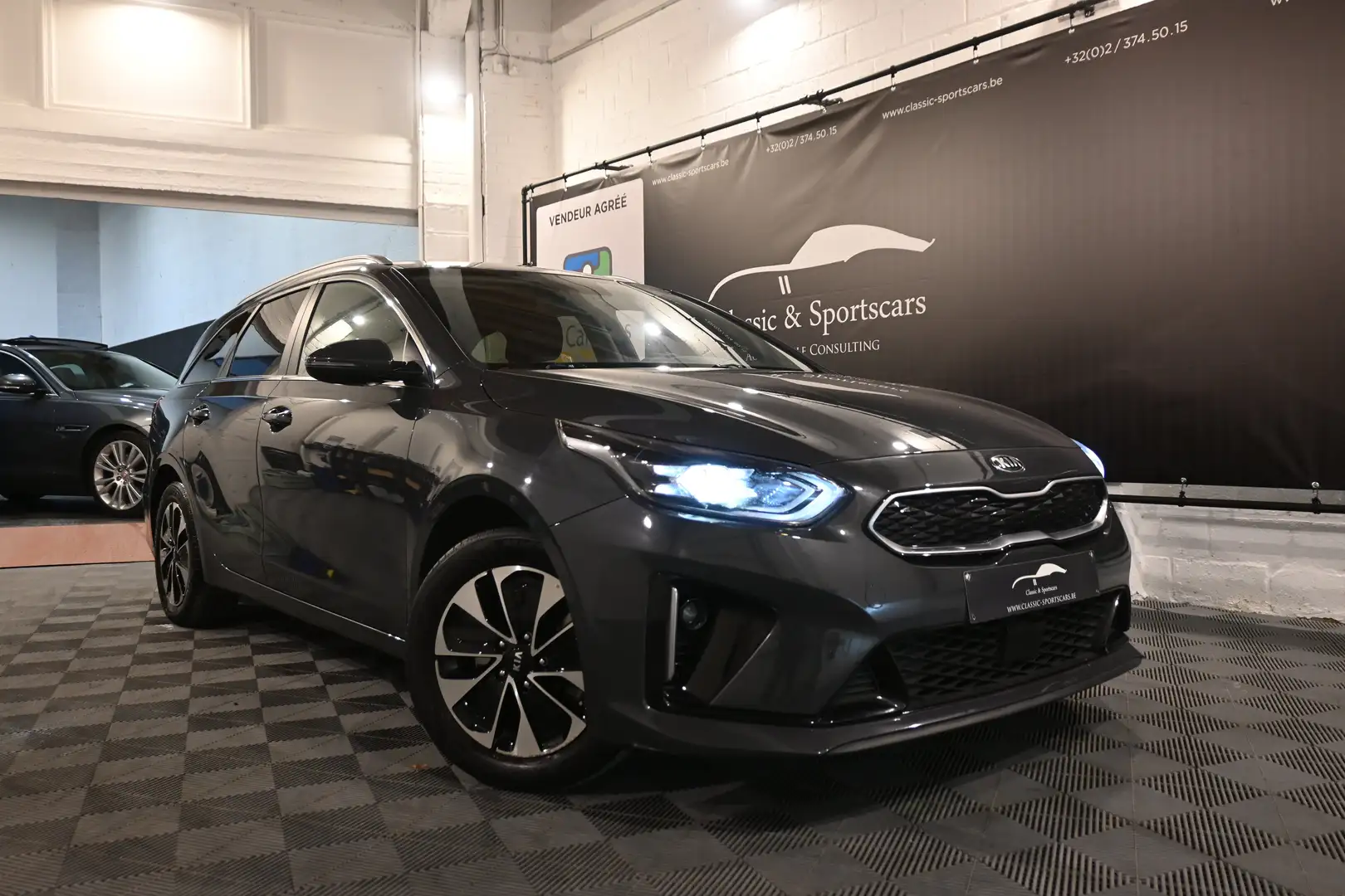 Kia Ceed SW / cee'd SW 1.6 GDi PHEV Sense DCT / AUTO / CAMERA / FULL Gris - 2