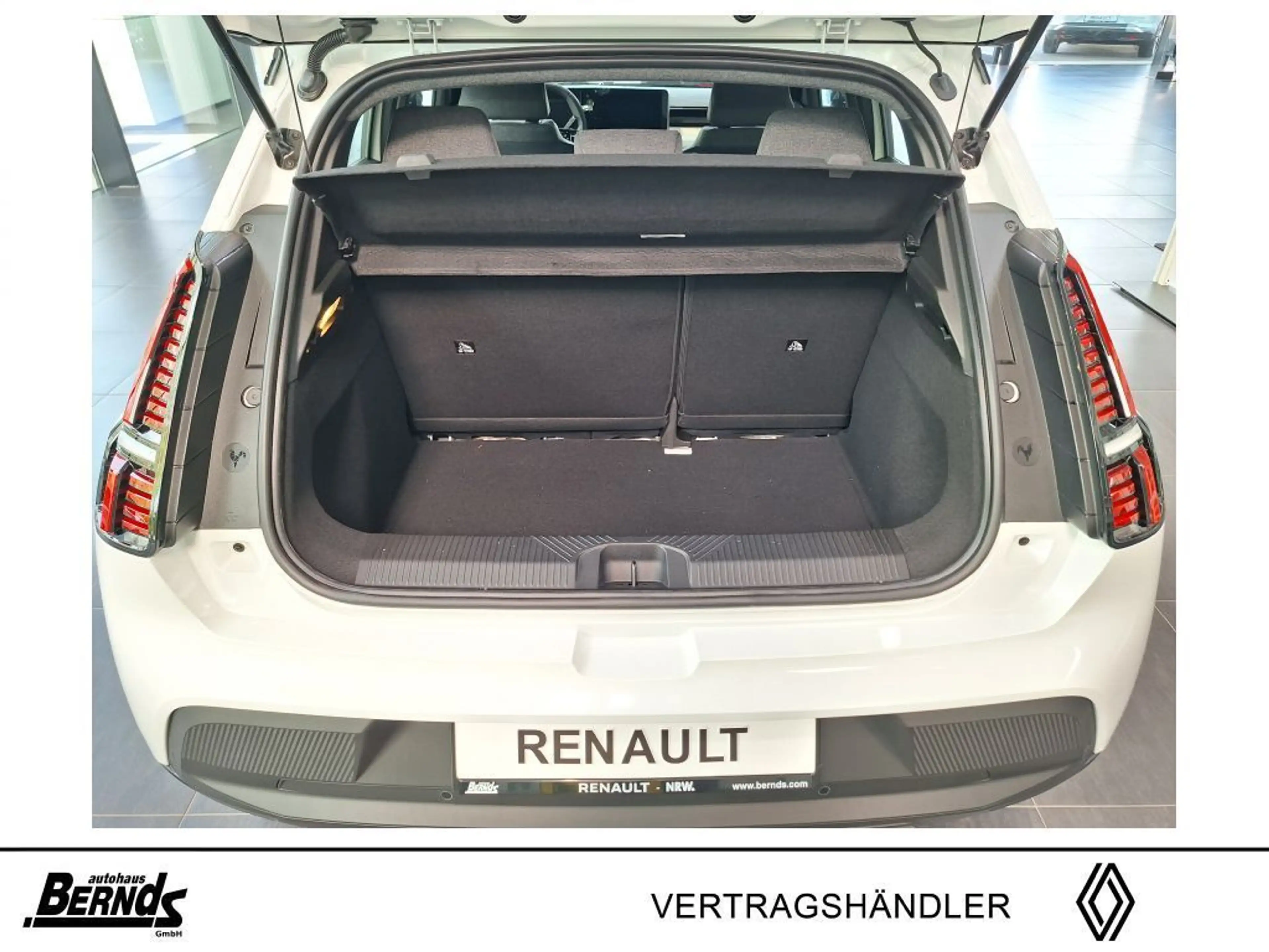 Renault R 5 E-Tech Evolution 120 Urban Range Ganzjahresreifen — photo 5