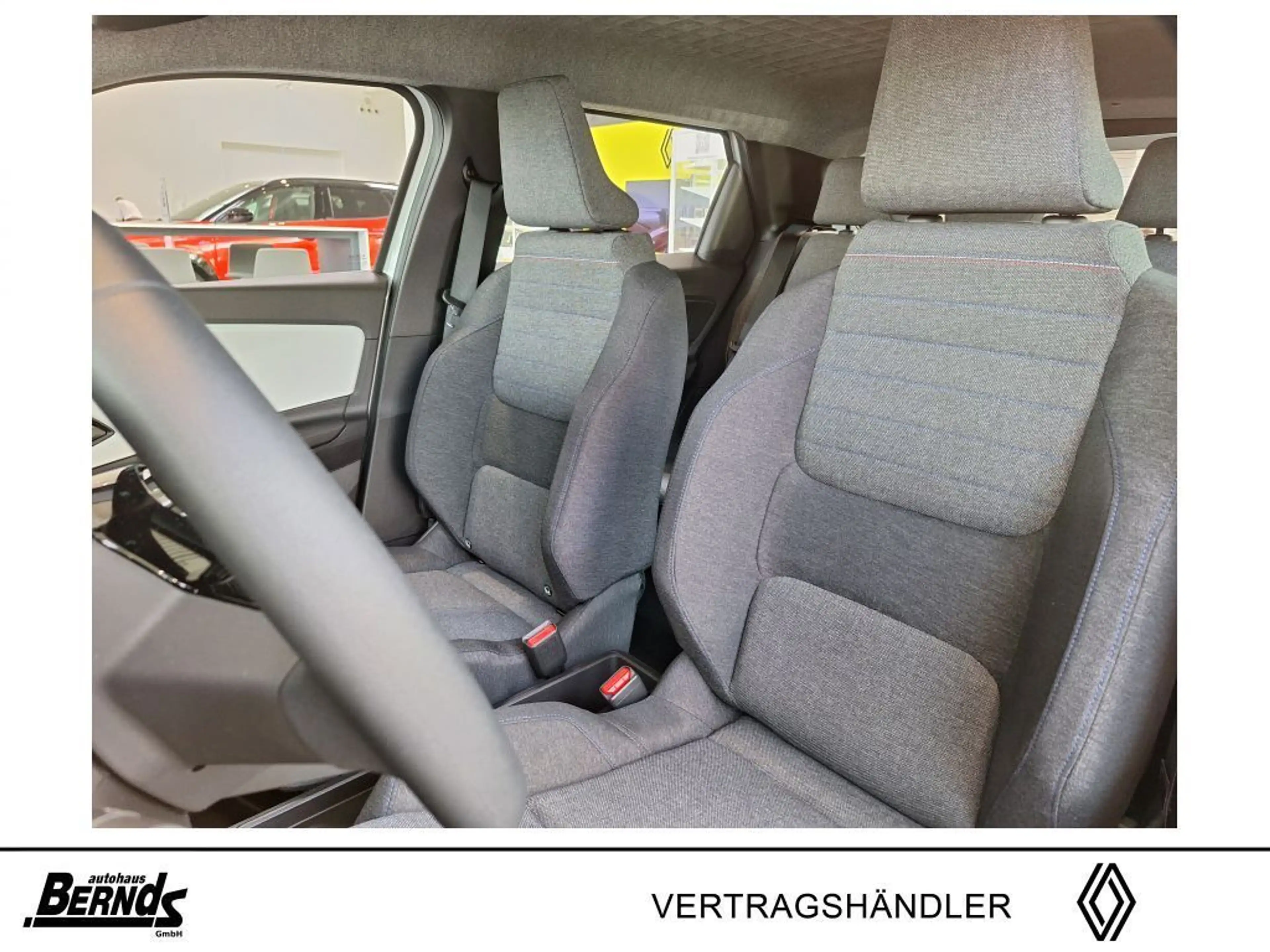 Renault R 5 E-Tech Evolution 120 Urban Range Ganzjahresreifen — photo 10