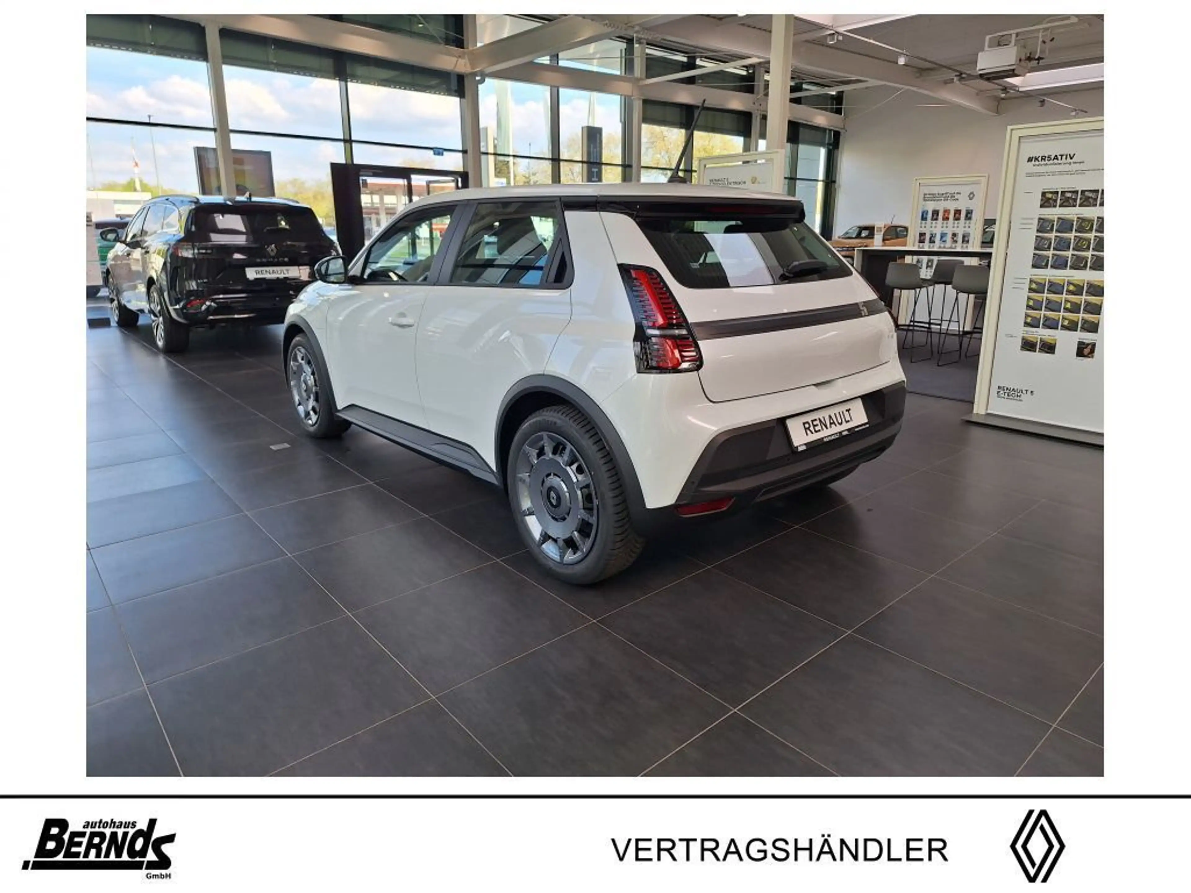 Renault R 5 E-Tech Evolution 120 Urban Range Ganzjahresreifen — photo 4