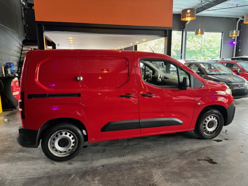 Citroen Berlingo 1.2 - UTILITAIRE - AUTOMATIQUE -  MULTI CAMERA — photo 10