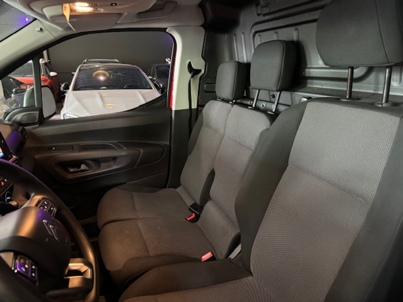Citroen Berlingo 1.2 - UTILITAIRE - AUTOMATIQUE -  MULTI CAMERA — photo 13