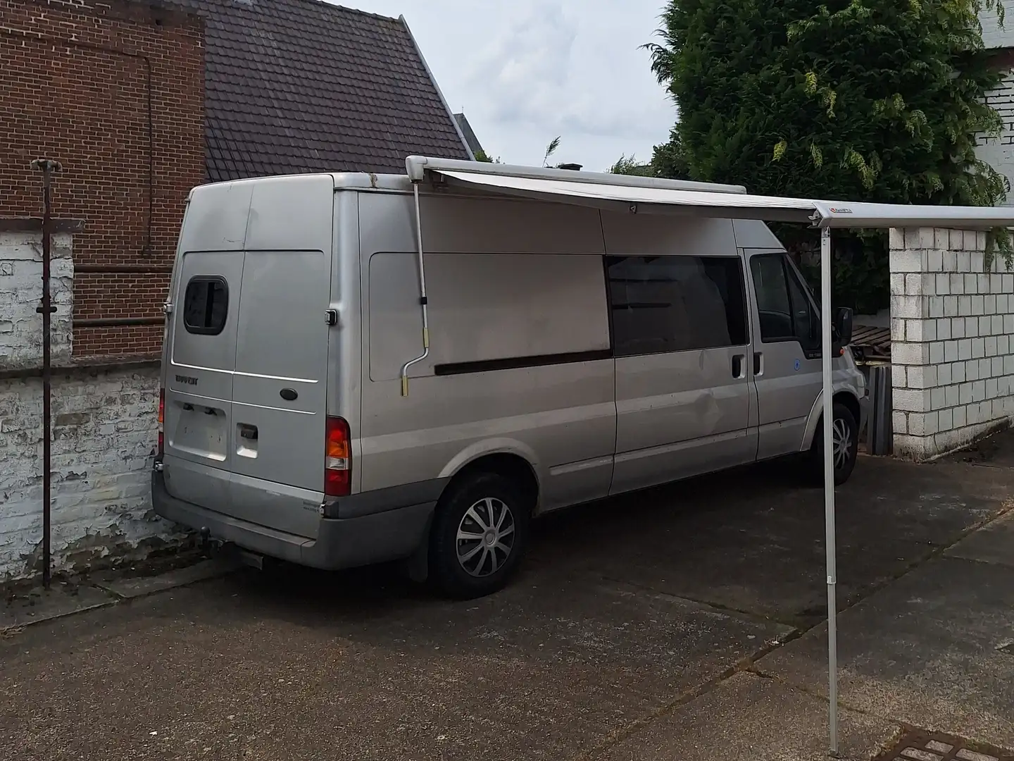 Ford Transit 280 M 2.0 TDdi Gris - 1