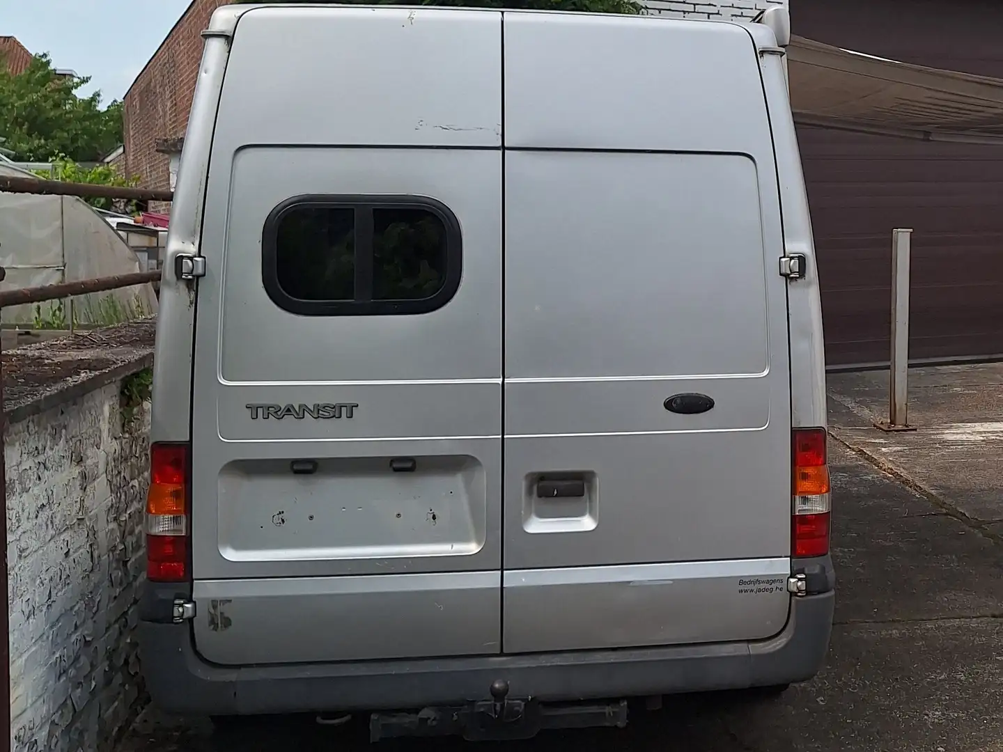 Ford Transit 280 M 2.0 TDdi Gris - 2
