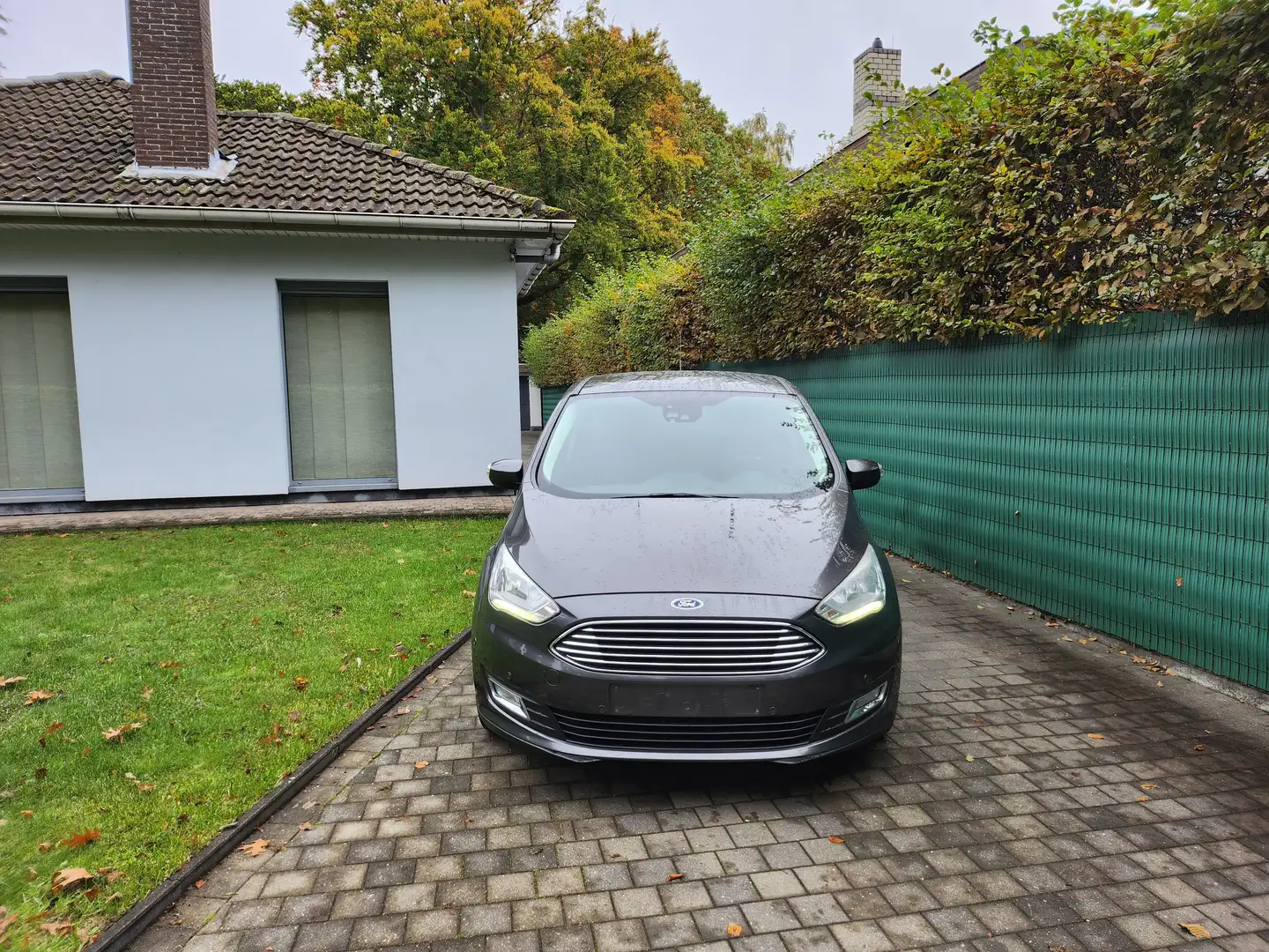 Ford C-Max C-MAX 1.5 EcoBoost Start-Stop-System Titanium Grijs - 2