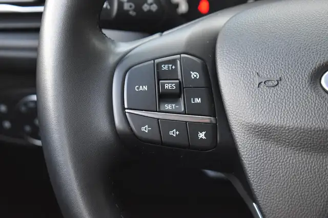 Ford Focus view 15