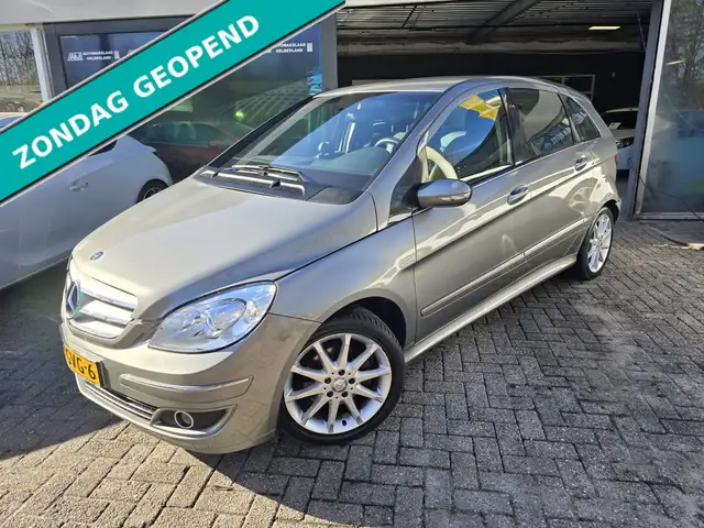 Mercedes-Benz B 200 CDI | 3E EIGENAAR | 12MND GARANTIE | AIRCO | NAVI
