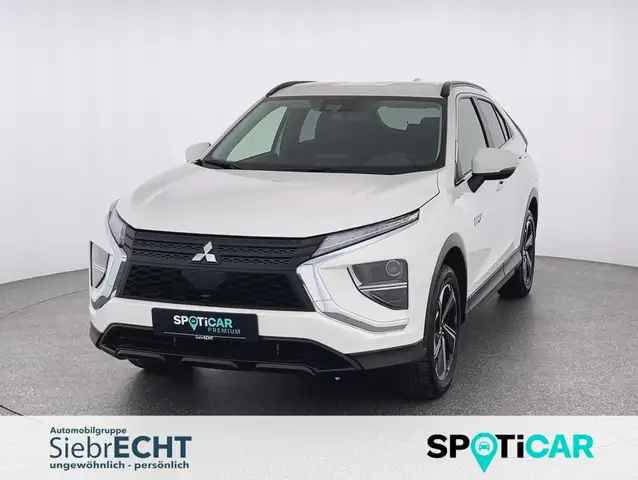 Mitsubishi Eclipse Cross Eclipse Cross Basis 4WD 2.4*AT*SHZ*RFK*uvm