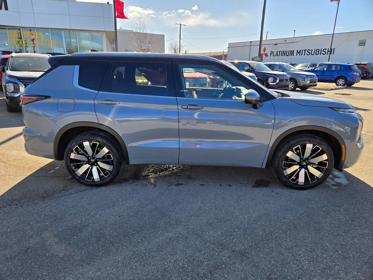 Mitsubishi Outlander снимка Mitsubishi Outlander