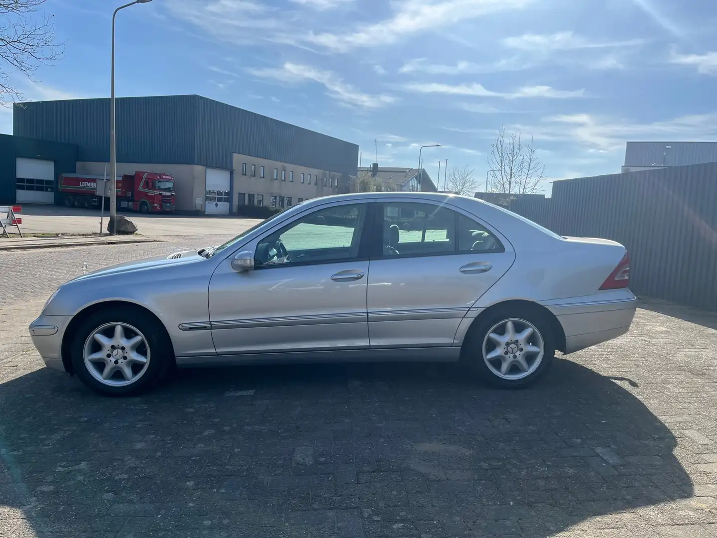 Mercedes-Benz C 220 CDI Elegance | Voll onderhoud | 1e eigenaar | NAP Grijs - 2