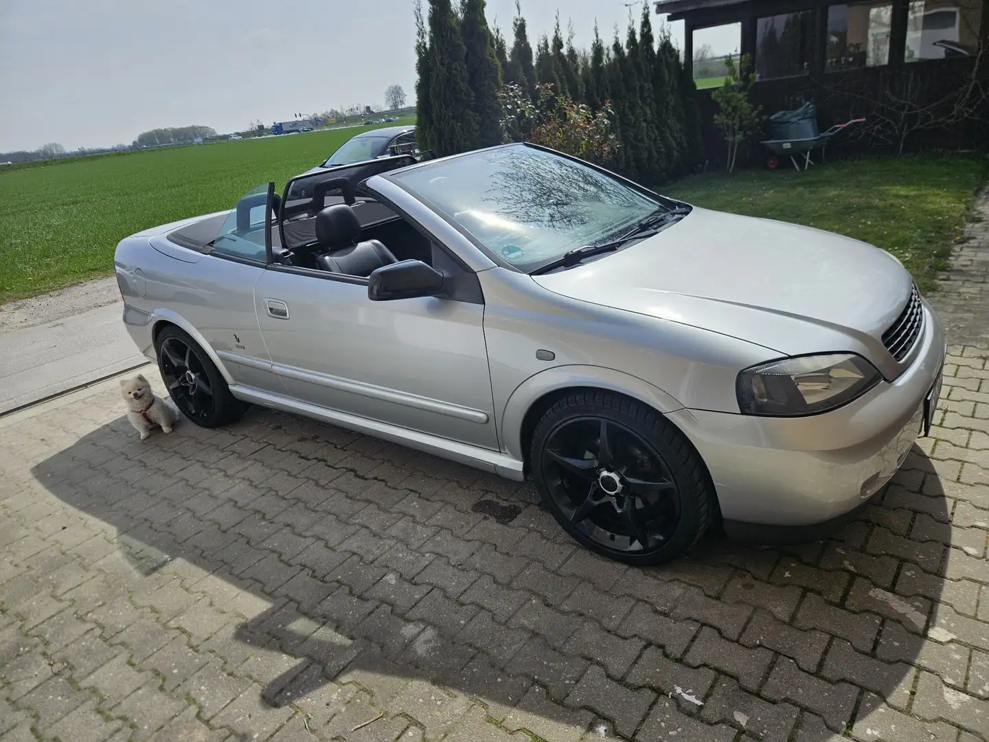 Opel Astra Cabrio 2.2 16V - 1