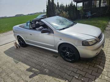 Cabrio 2.2 16V