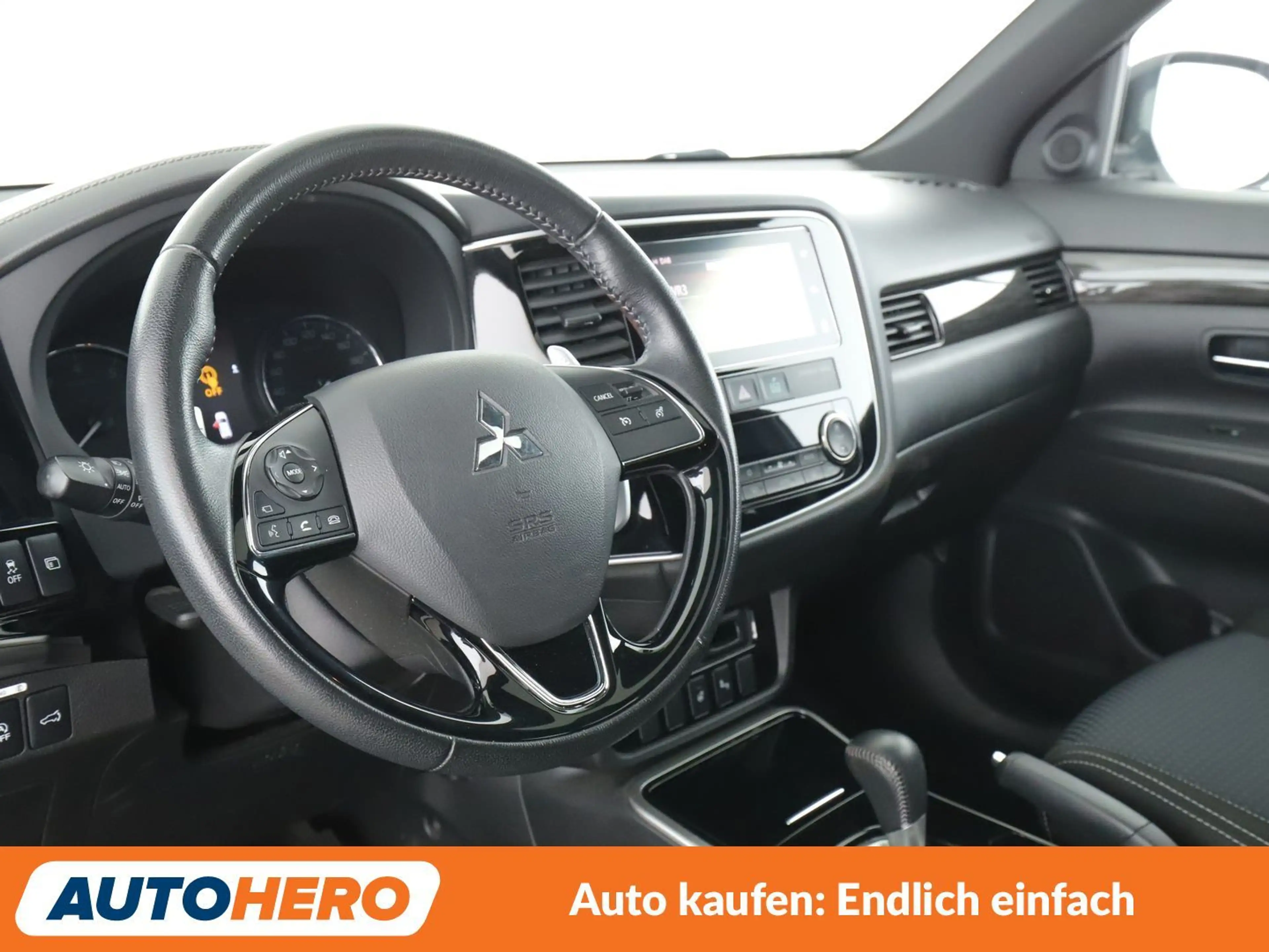 Mitsubishi Outlander 2.0 MIVEC Plus 4WD Aut.*NAVI*TEMPO*360° — photo 11