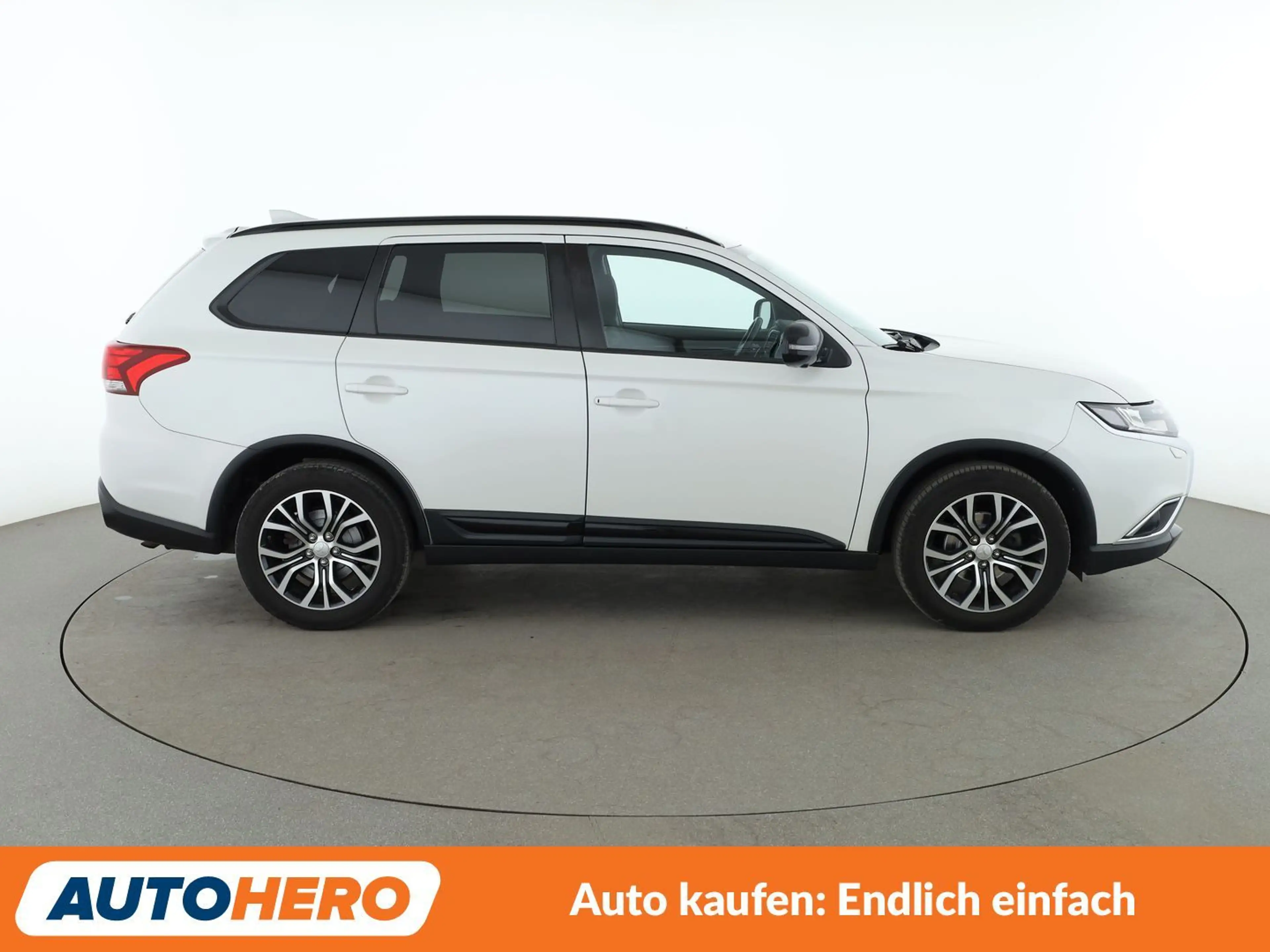 Mitsubishi Outlander 2.0 MIVEC Plus 4WD Aut.*NAVI*TEMPO*360° — photo 7