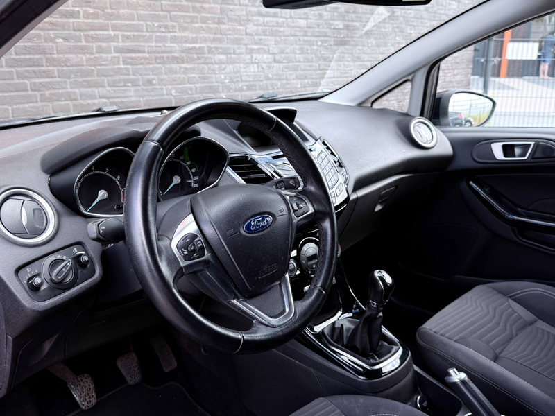 Ford Fiesta 1.0 EcoBoost Titanium 2015|Camera|Cruise|PDC|VOLL — photo 14
