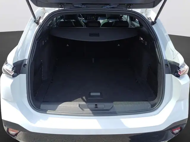 Peugeot 308 view 7