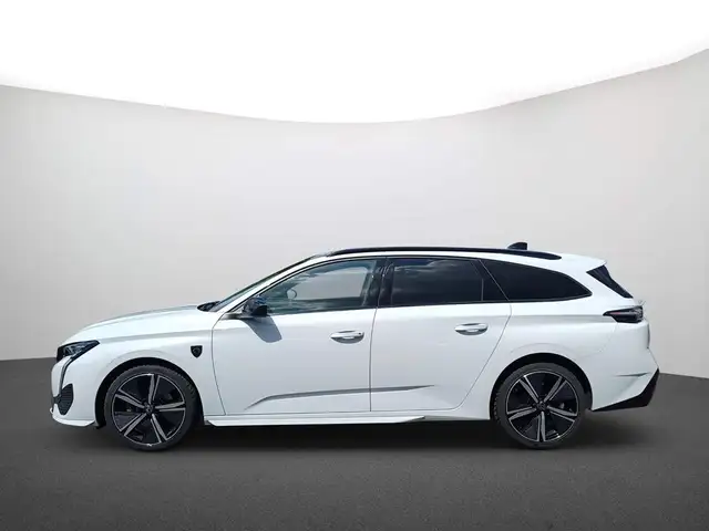 Peugeot 308 view 4