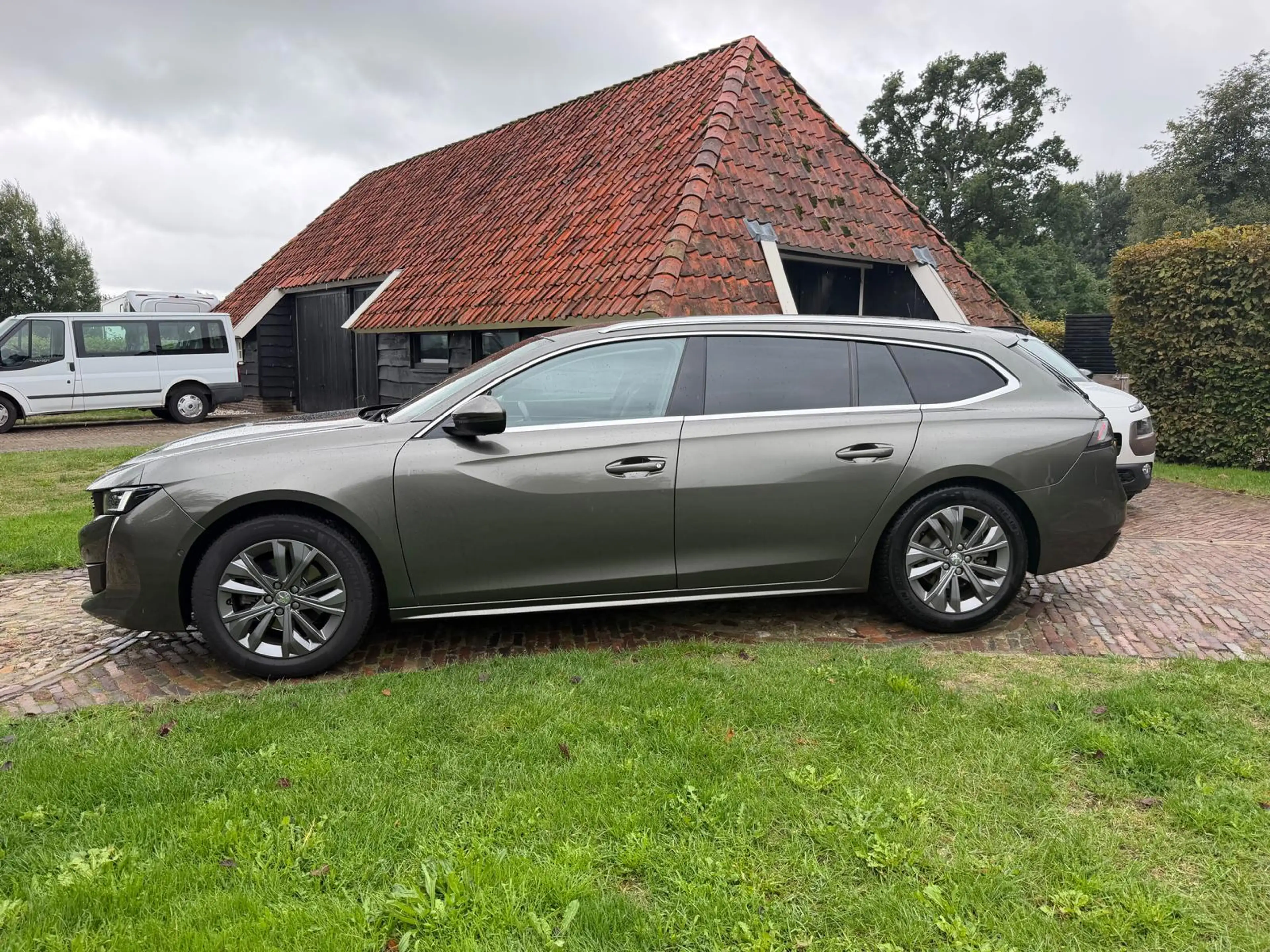 Peugeot 508 SW 1.6 PureTech Blue Lease Allure-Camera-Trekhaak- — photo 2