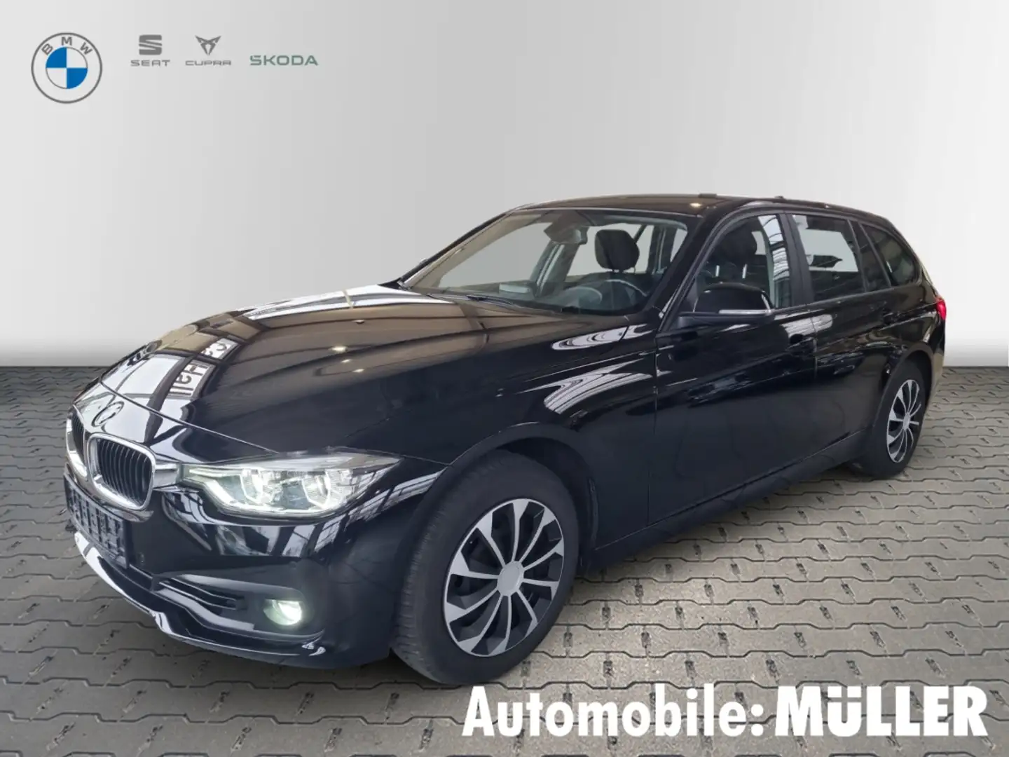 BMW 320 Advantage i xDrive Touring LED El. Heckklappe Mehr Schwarz - 1
