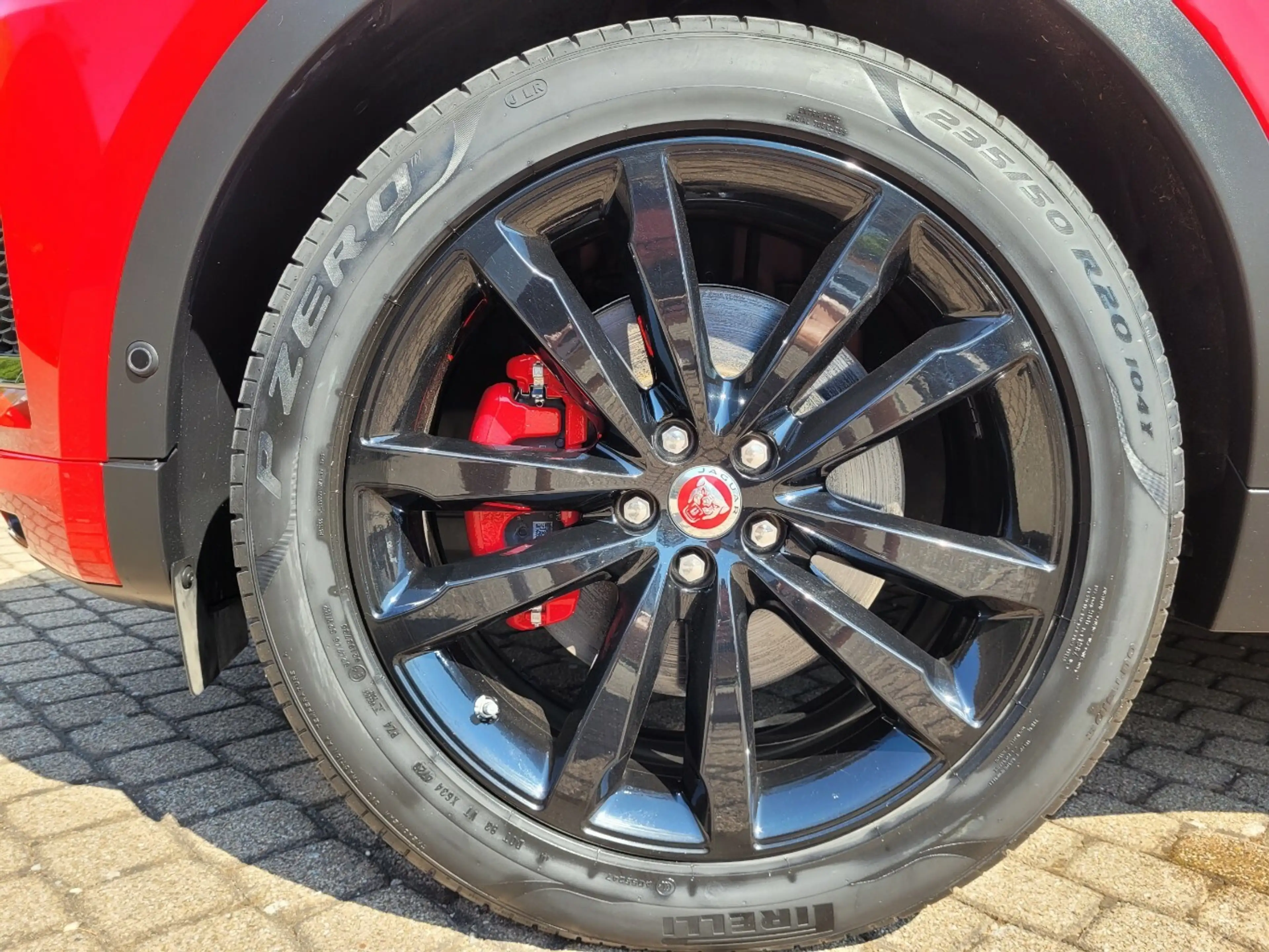 Jaguar E-Pace P250 R-Dynamic S AWD*Standheizung*360°Kamera* — photo 6